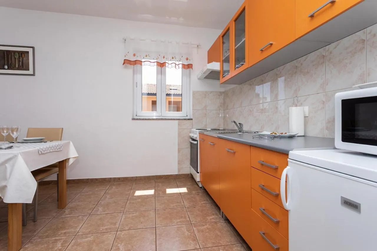 Apartments Katarina Šilo Croacia